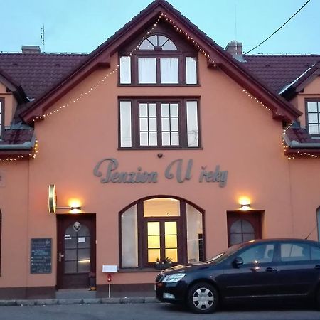 Penzion U Reky Vojkovice  Luaran gambar